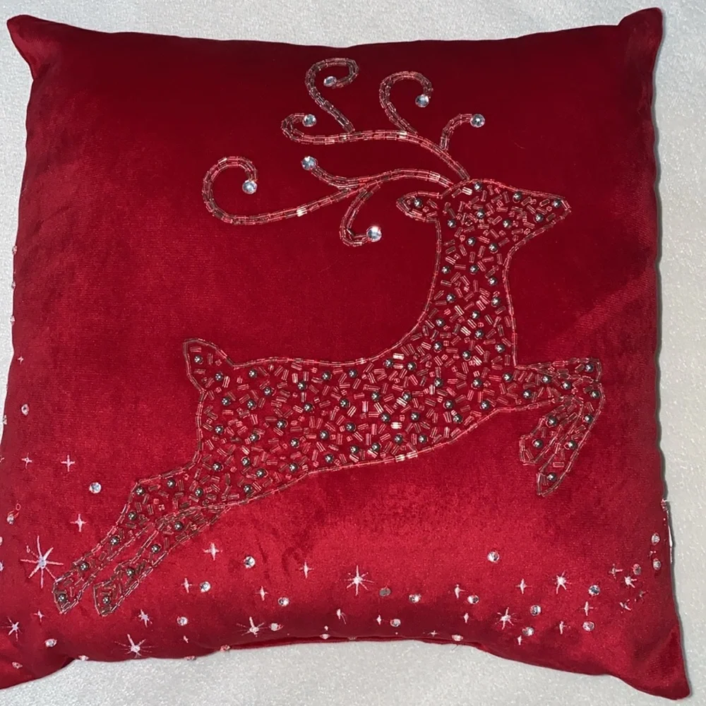 Red‎ Velvet Beaded Christmas Bling Rhinestone Reindeer pillow 13 x13